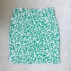 Persifor green leopard skirt